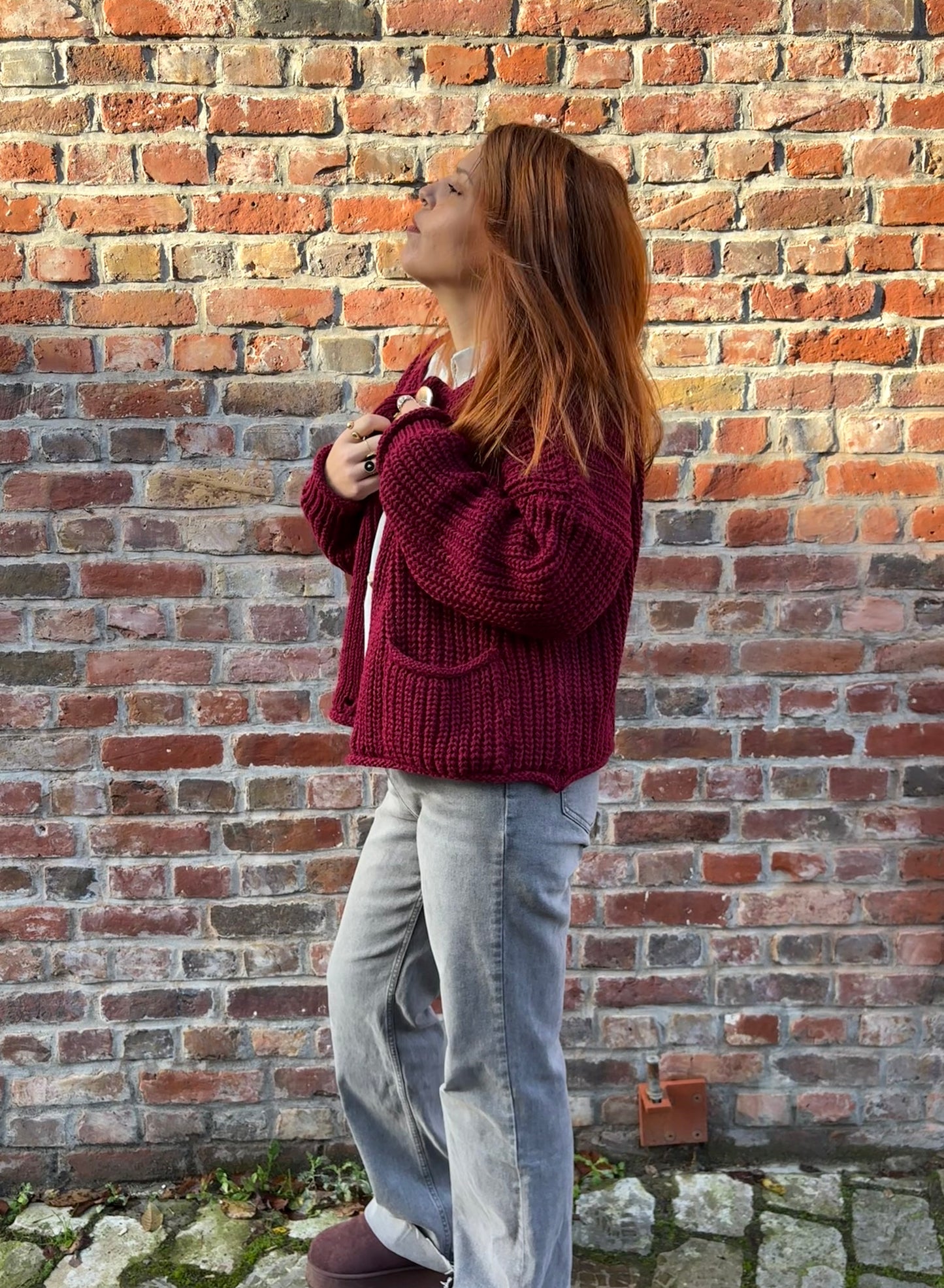 Cardigan bordeaux avec gros boutons