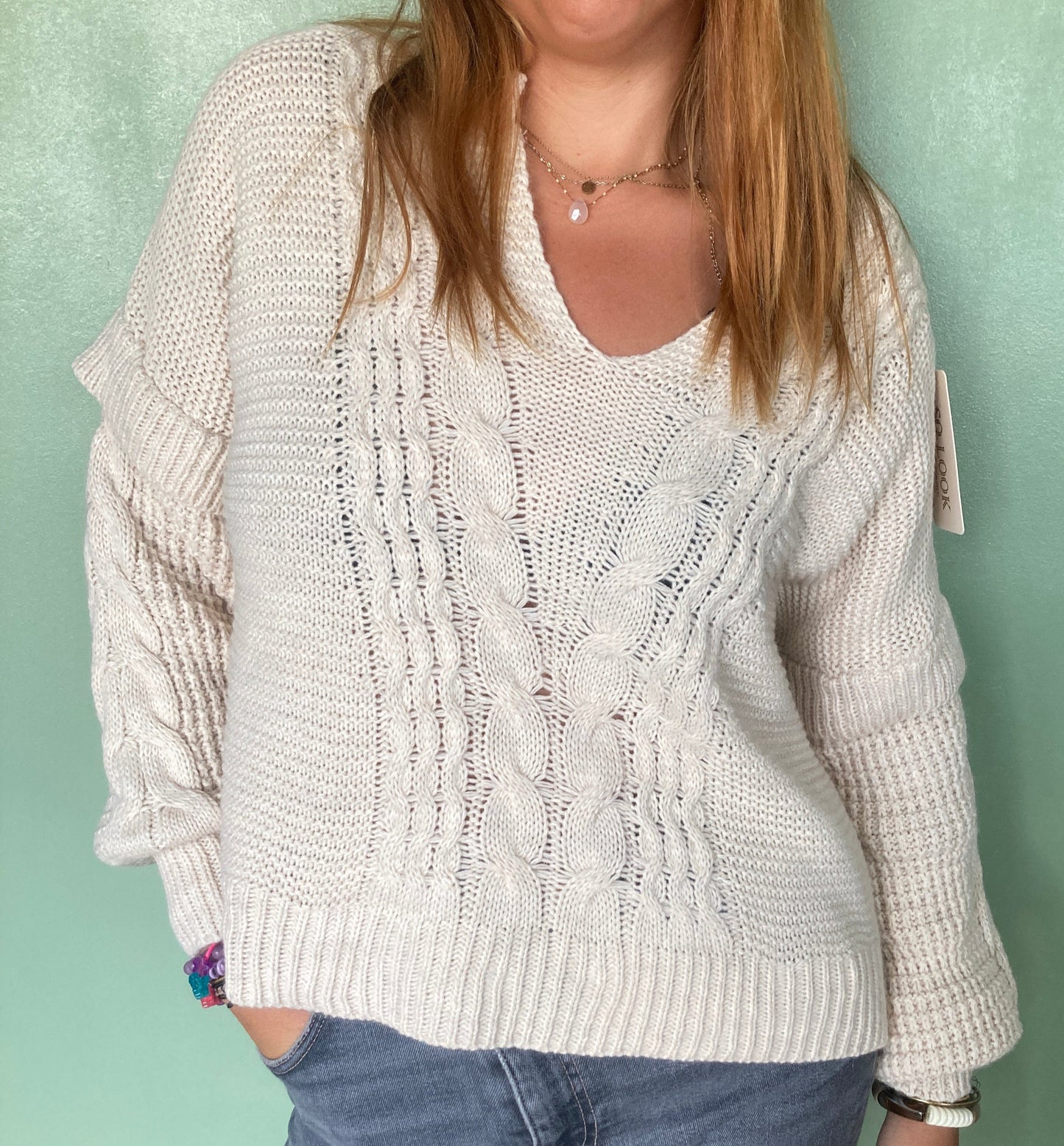 Pull en maille torsadée beige